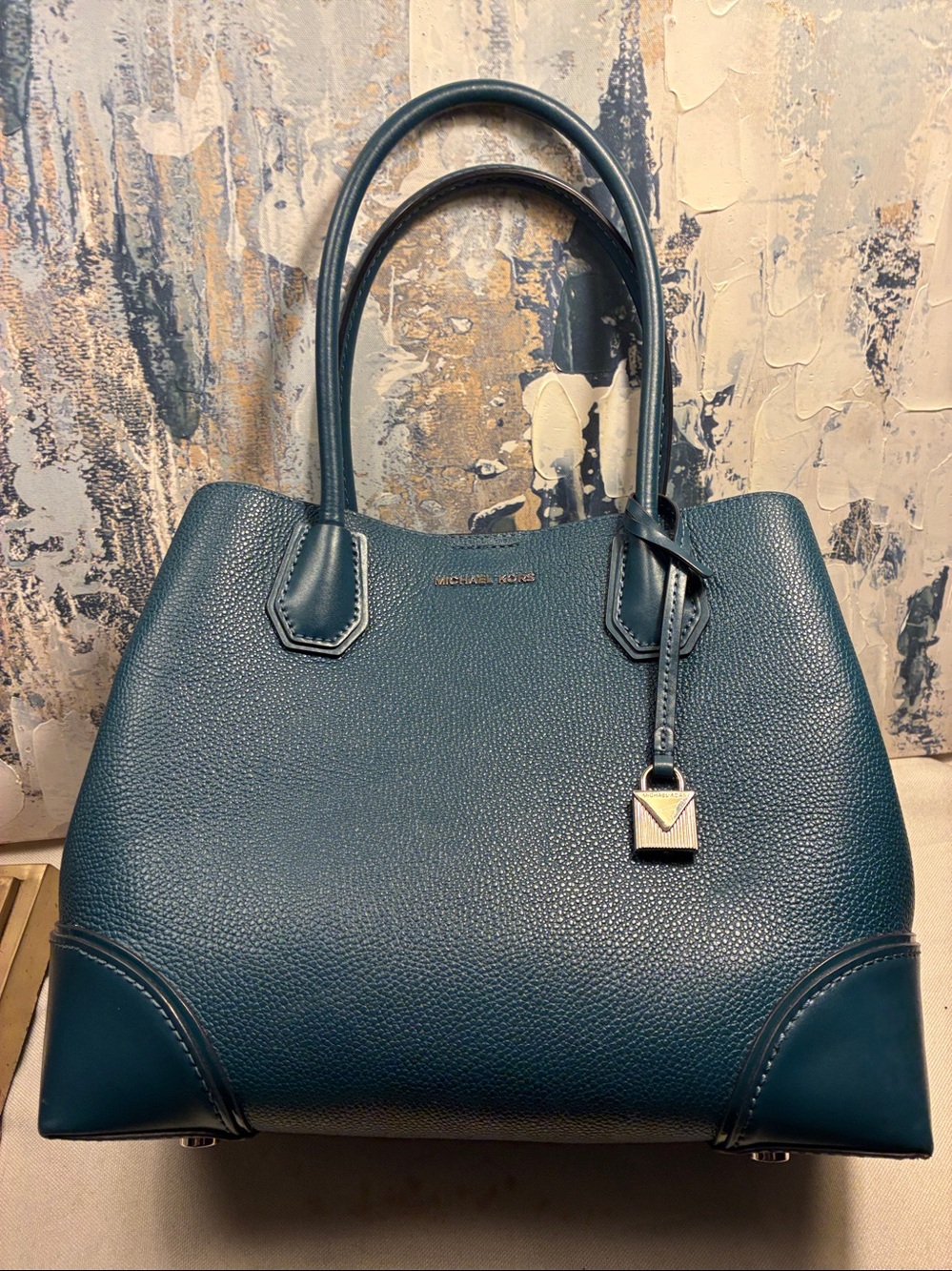 EUC Michael Kors  Mercer Teal Pebbled Leather Satchel
